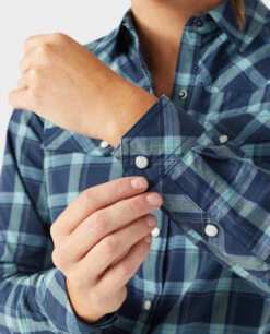 STIO Women's Eddy Shirt LS 17 STIO Women's Eddy Shirt LS -Stio Activewear 100055 425 5 672cc477 d4c0 4528 8bb5 426b63b13de4