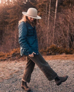 STIO Women's Skycrest Insulated Snap Shirt -Stio Activewear 100245 1aa85051 dc09 4506 a436 2bb533163c6a