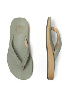 STIO Women's Bircher Leather Flip 12 STIO Women's Bircher Leather Flip -Stio Activewear 100263 772 Web Top Outer