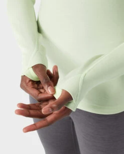 STIO Women's Basis Midweight Merino Half Zip 19 STIO Women's Basis Midweight Merino Half Zip -Stio Activewear 100285 725 3