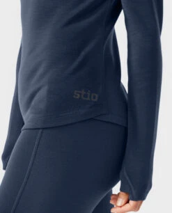 STIO Women's Basis Midweight Merino Crew 8 STIO Women's Basis Midweight Merino Crew -Stio Activewear 100286 410 5