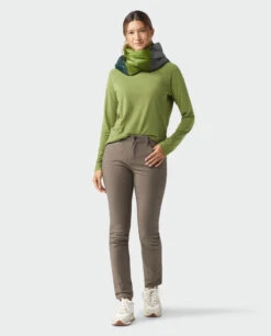 STIO Hometown Down Scarf -Stio Activewear 400001 110 2 Full 0fc44dec 8789 4868 b91a f5c9acfa7fd2