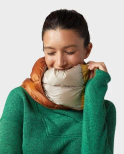 STIO Hometown Down Scarf -Stio Activewear 400001 329 5 15969953 902d 4c1b 8557 0bfeb21cc605