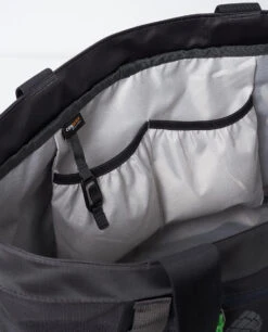 STIO Basin XT CarryAll 25L 6 STIO Basin XT CarryAll 25L -Stio Activewear 400041 116 1