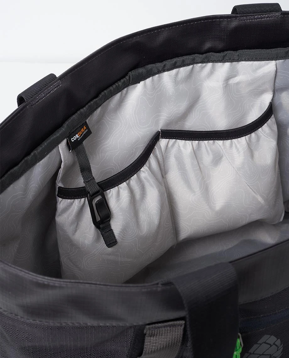 Basin XT CarryAll 25L STIO Basin XT CarryAll 25L -Stio Activewear 400041 116 1