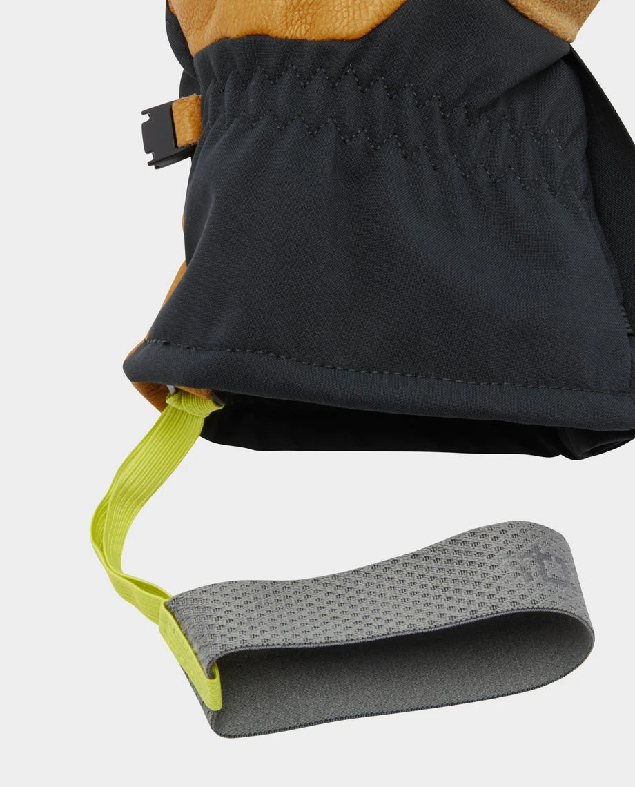 Objective LP Insulated Glove STIO Objective LP Insulated Glove -Stio Activewear 400134 101 detail leash