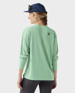 STIO Divide Essential Tee LS -Stio Activewear 400152 786 4 Top