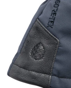 STIO Objective Insulated Mitt -Stio Activewear Unisex Objective Insulated Mitt Mulberry Detail Cone bf475adc 221d 4998 9c0e d63a98721f86